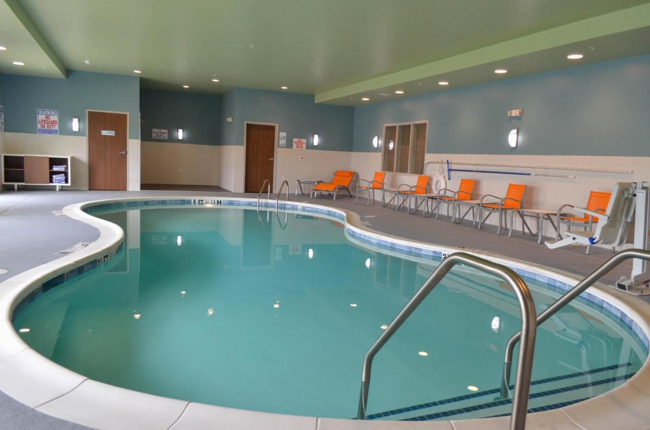 Holiday Inn Express & Suites Raleigh Airport - Brier Creek By Ihg Экстерьер фото